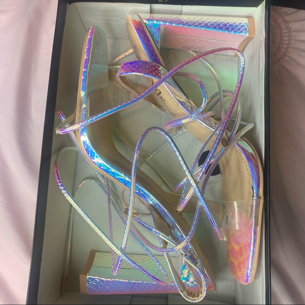 NEW Irredentist heels